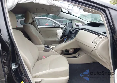 2013 Toyota Prius Three from USA, damaged, VIN JTDKN3DU4D5545748